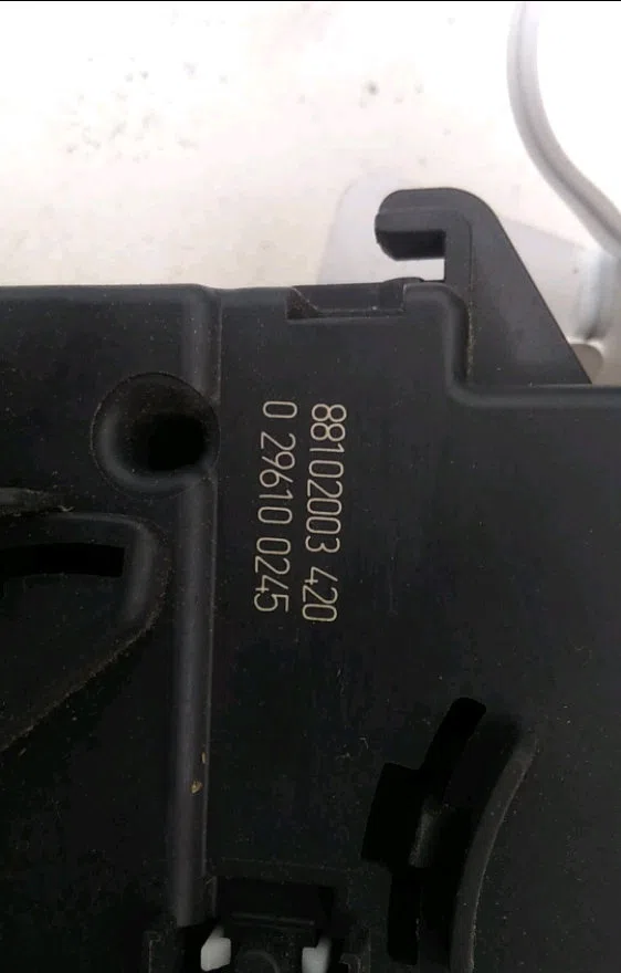 Commande clignotant Renault KANGOO Express (FW0-1_) 1.5 dci 70 (fw0a, kw0v) (2008) 4 portes occasion — photo 2