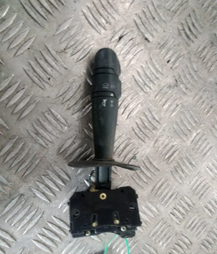Commande clignotant RENAULT MEGANE 1998 occasion — photo 3