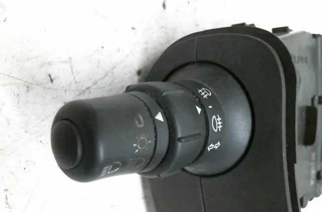 Commande clignotant Renault MODUS - GRAND MODUS (F-JP0_) 1.5 dci (fp0e, jp0e) (2004) occasion — photo 2