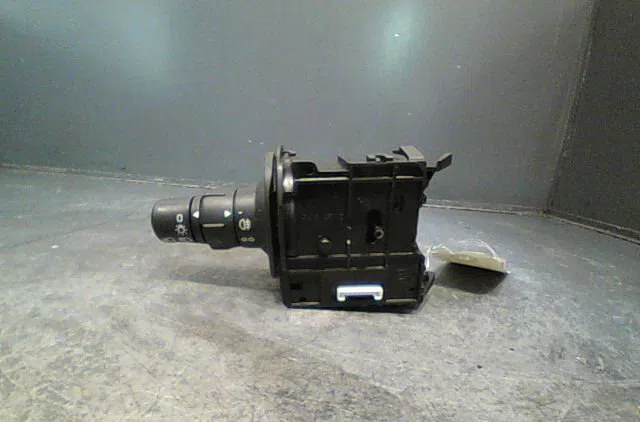 Commande clignotant Renault SCÉNIC II (JM0-1_) 1.5 dci (jm0f) (2003-2006) 5 portes occasion — photo 3