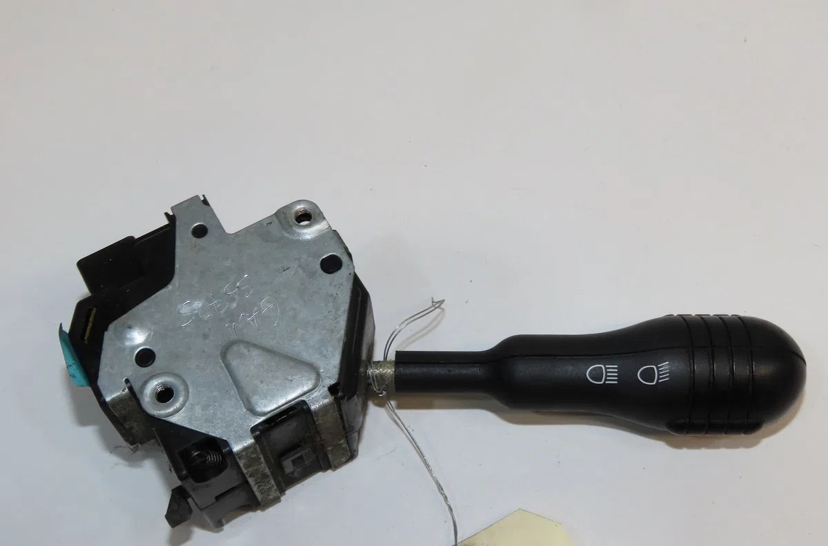 Commande clignotant Renault TWINGO I (C06_) 1.2 (c063, c064) (1993-1996) 3 portes occasion