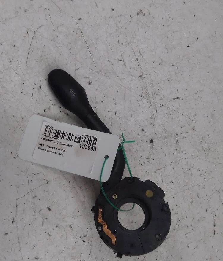 Commande clignotant SEAT AROSA 2000 occasion — photo 3