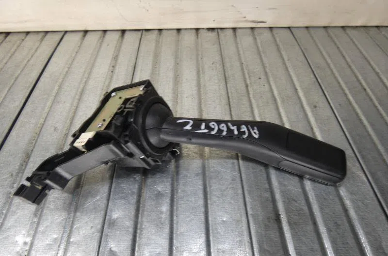 Commande clignotant SEAT LEON 2 PHASE 1 occasion — photo 4