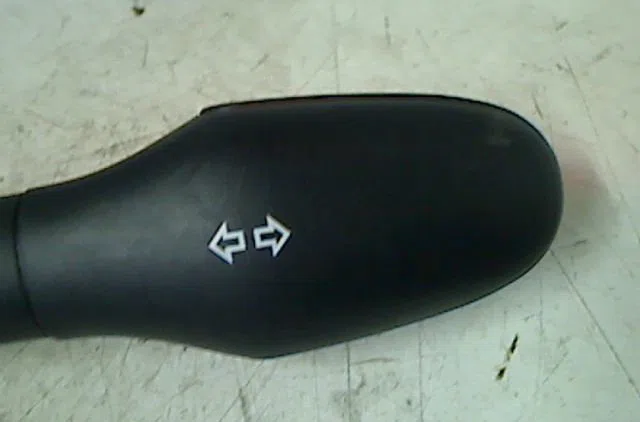 Commande clignotant VOLKSWAGEN PASSAT occasion — photo 2