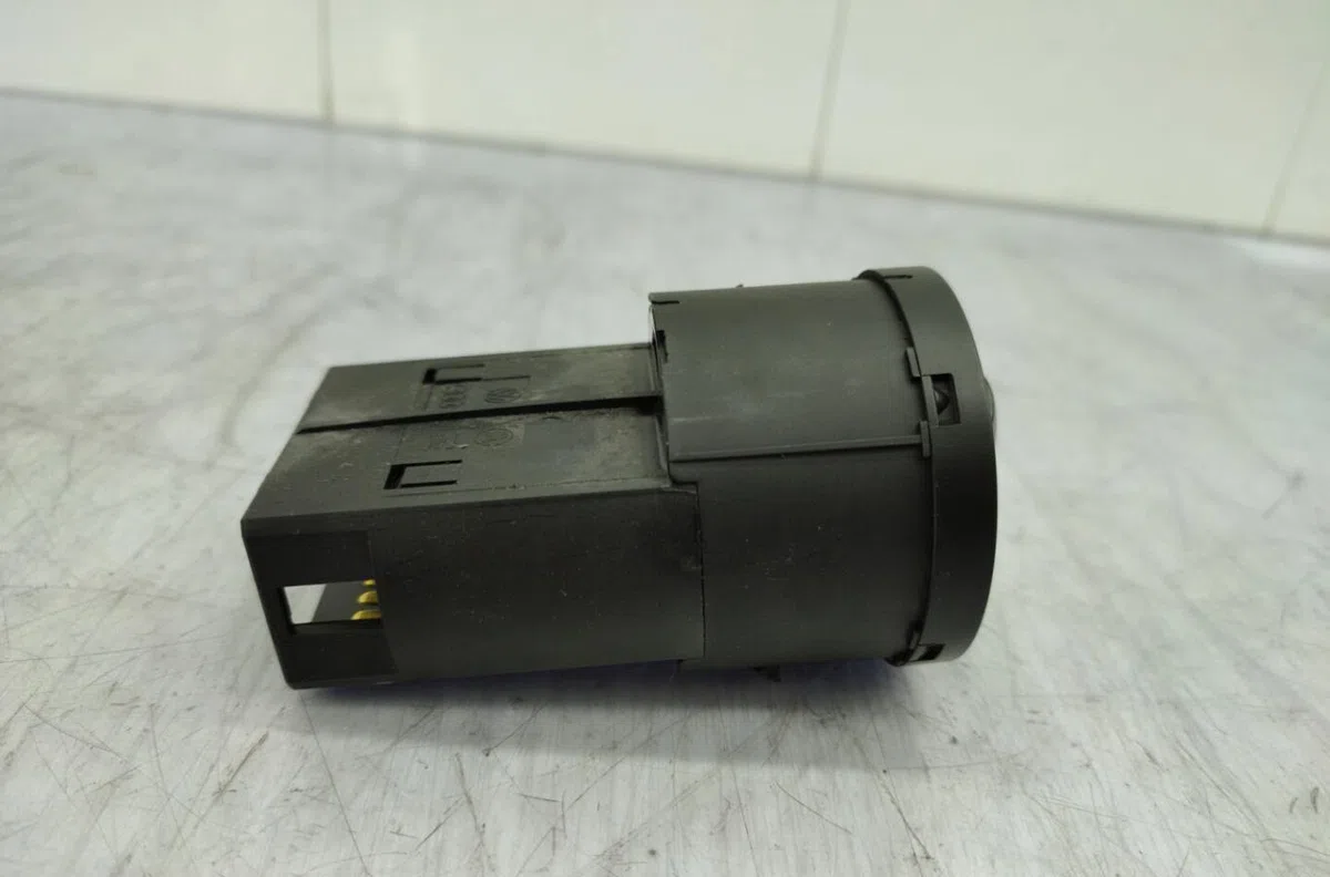 Commande clignotant VOLKSWAGEN POLO 4 PHASE 2 occasion — photo 3