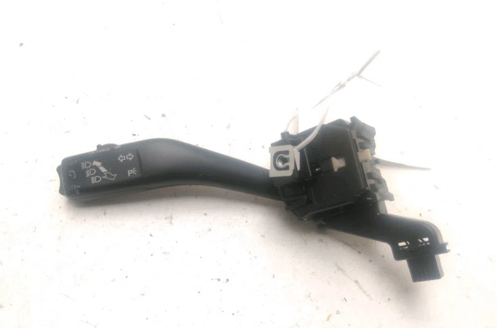 Commande clignotant Volkswagen TOURAN (1T1, 1T2) 1.9 tdi (2003-2004) occasion — photo 4