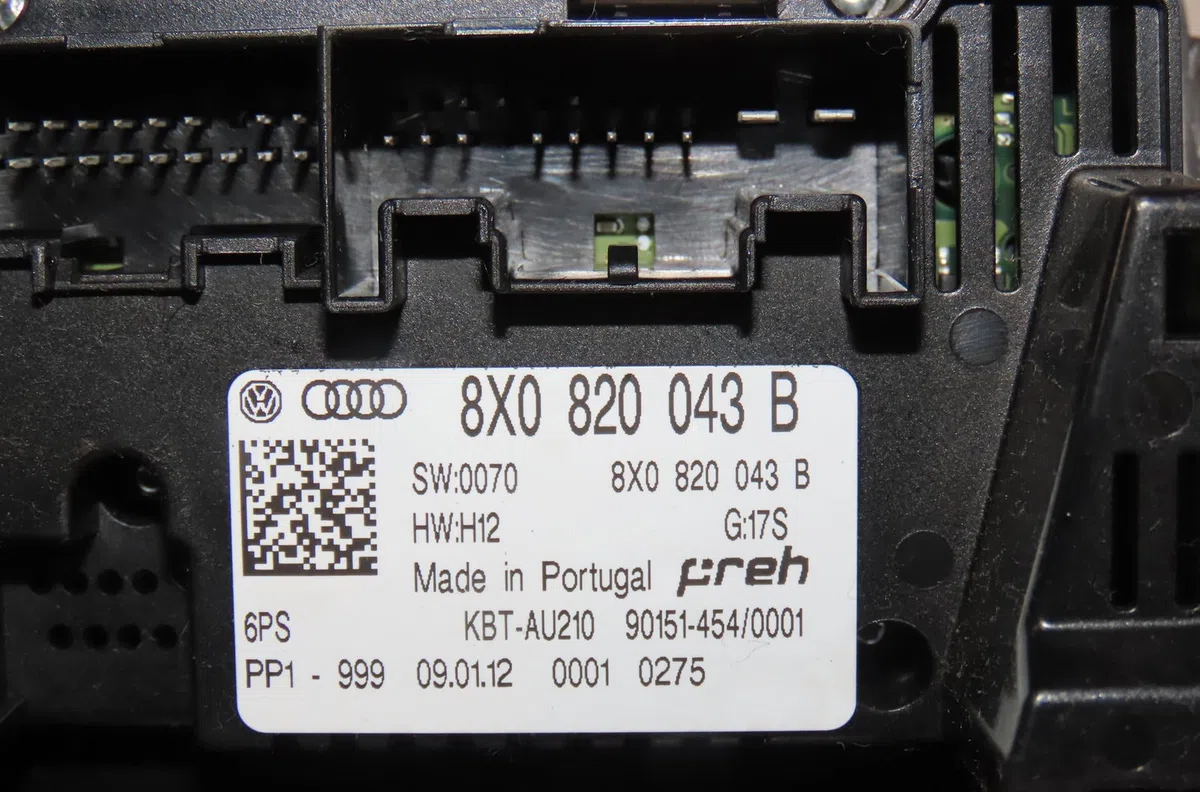 Commande de chauffage Audi A1 Sportback (8XA, 8XF) 1.6 tdi (2011-2015) occasion — photo 2