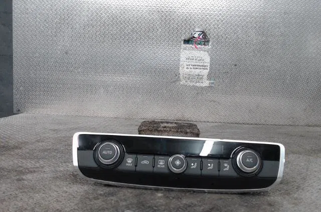 Commande de chauffage AUDI A3 3  A3 3 SPORTBACK PHASE 2 occasion — photo 2