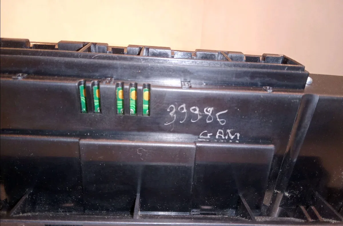 Commande de chauffage Audi A3 (8P1) 1.9 tdi (2003-2010) 3 portes occasion — photo 4