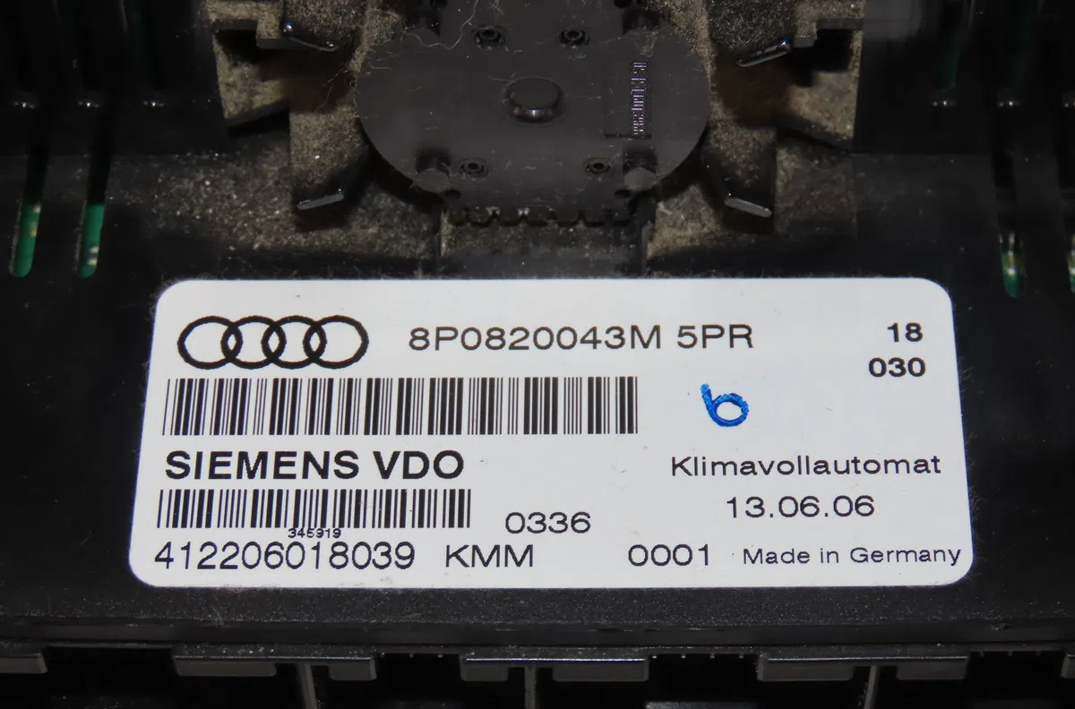 Commande de chauffage Audi A3 Sportback (8PA) 1.6 (2004-2013) occasion — photo 2