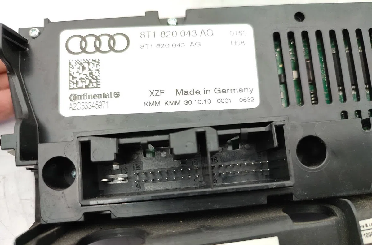 Commande de chauffage AUDI A4 3 PHASE 1 occasion
