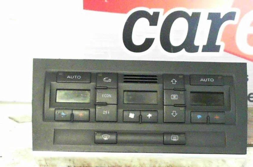 Commande de chauffage Audi A4 B6 Avant (8E5) 2.5 tdi quattro (2001-2004) occasion — photo 2