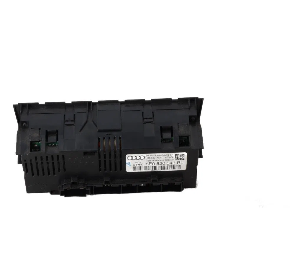 Commande de chauffage Audi A4 B7 (8EC) 2.0 (2004-2008) occasion — photo 2