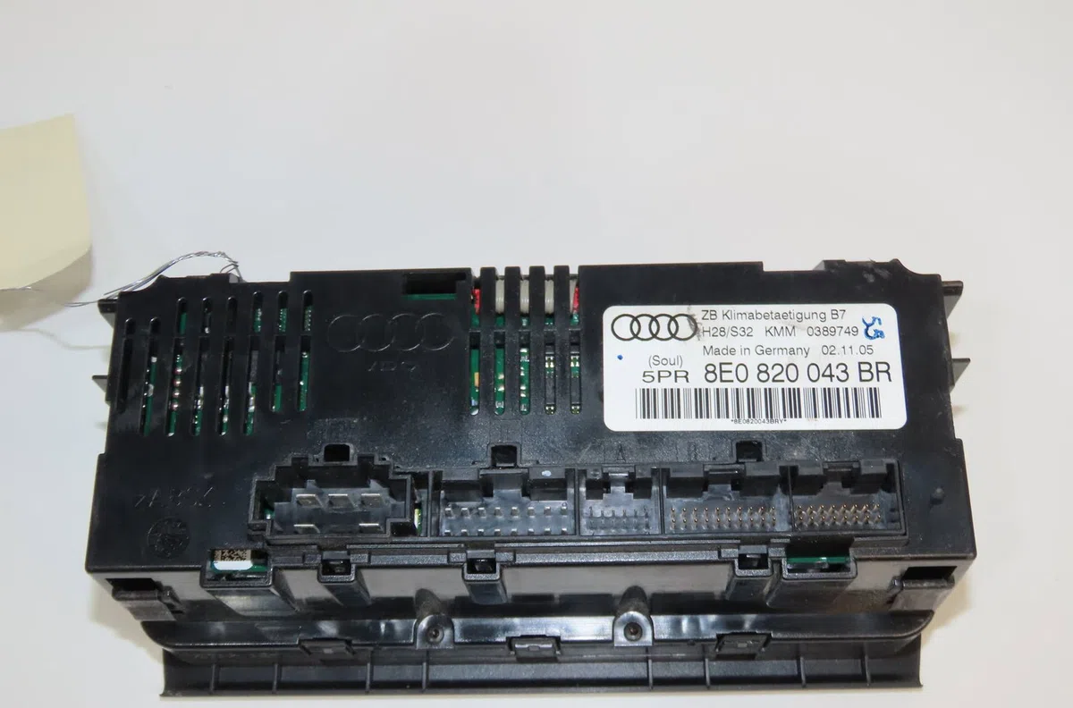Commande de chauffage Audi A4 B7 Avant (8ED) S4 quattro (2004-2008) occasion — photo 2