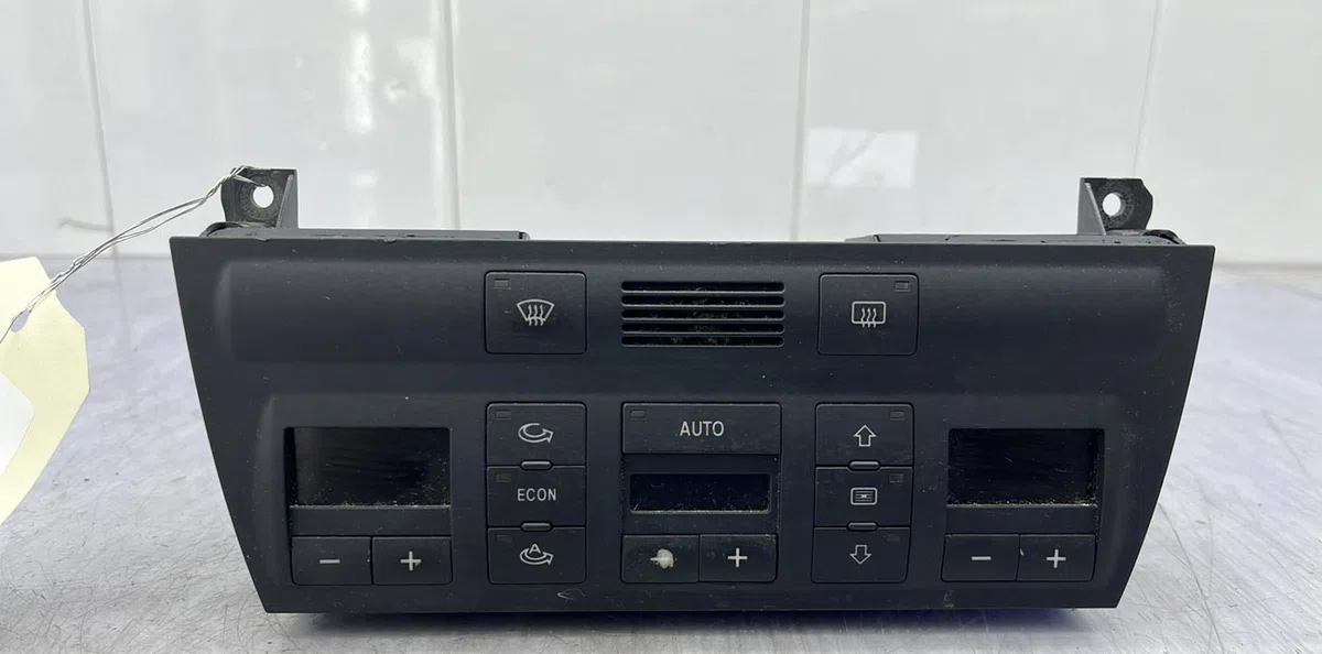 Commande de chauffage AUDI A6 2 PHASE 1 occasion — photo 2