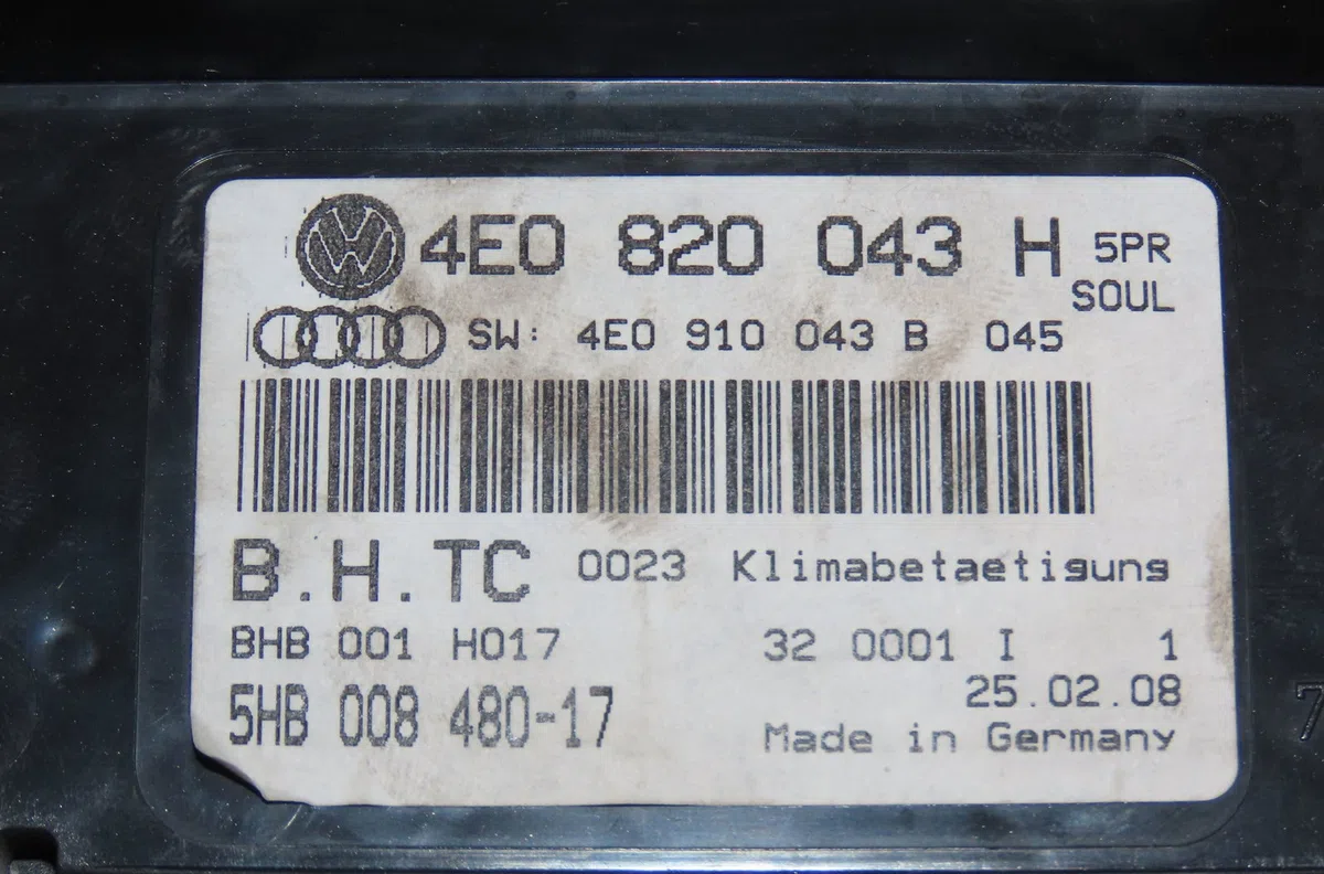 Commande de chauffage Audi A8 D3 (4E2, 4E8) 4.2 fsi quattro (2006-2010) occasion — photo 4