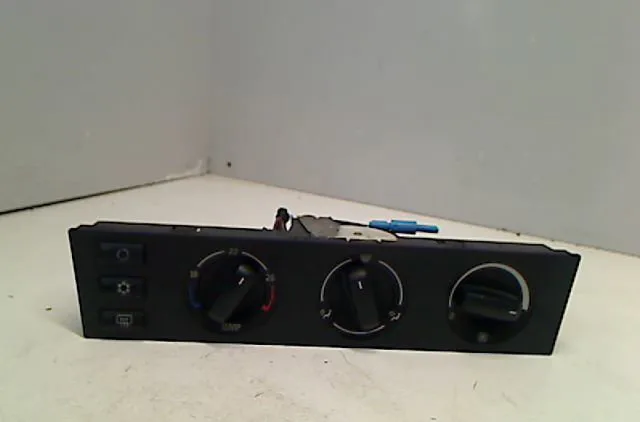 Commande de chauffage B.M.W. SERIE 5 IV 530d occasion