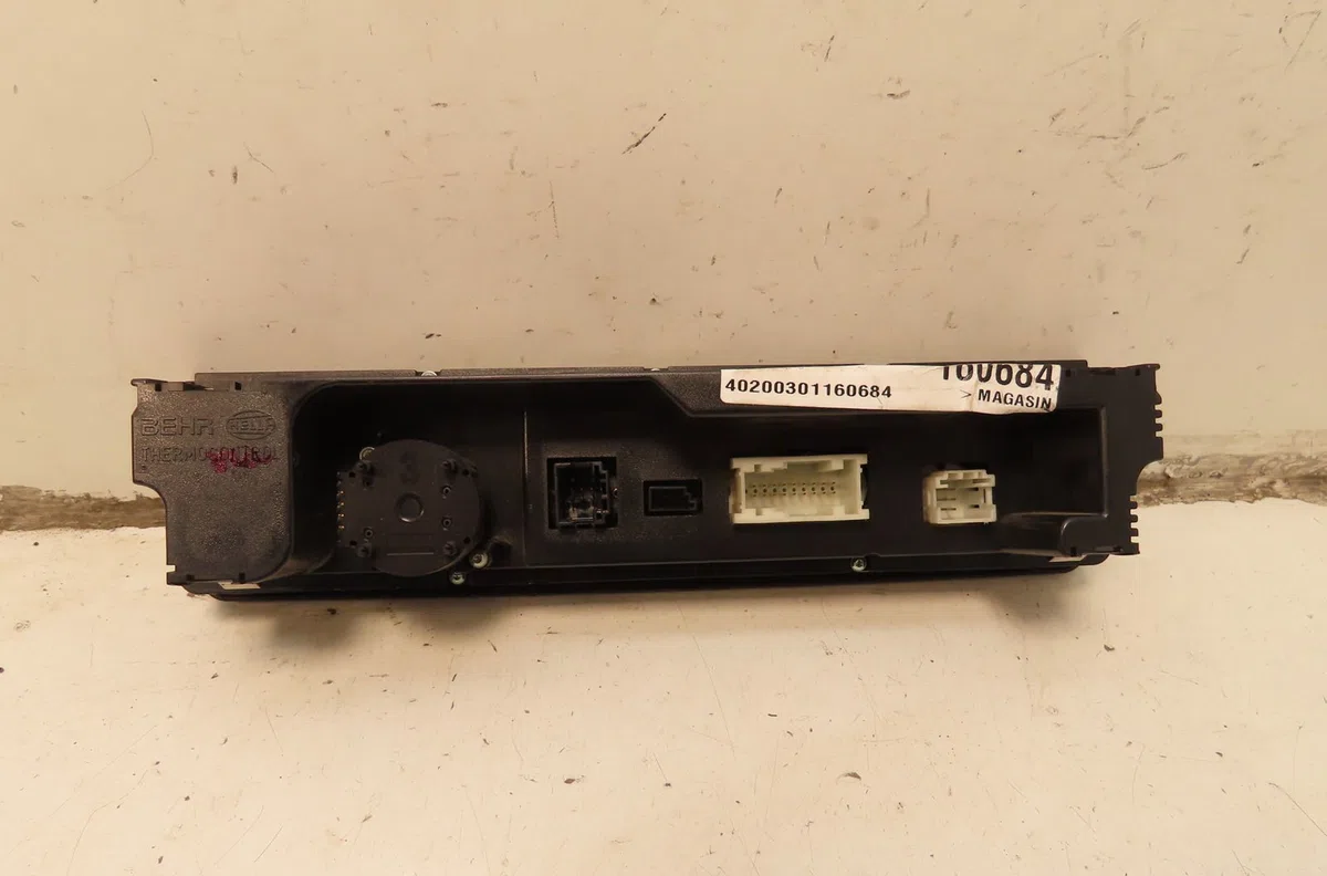 Commande de chauffage Bmw 3 Décapotable (E46) 330 cd (2005-2007) occasion — photo 2