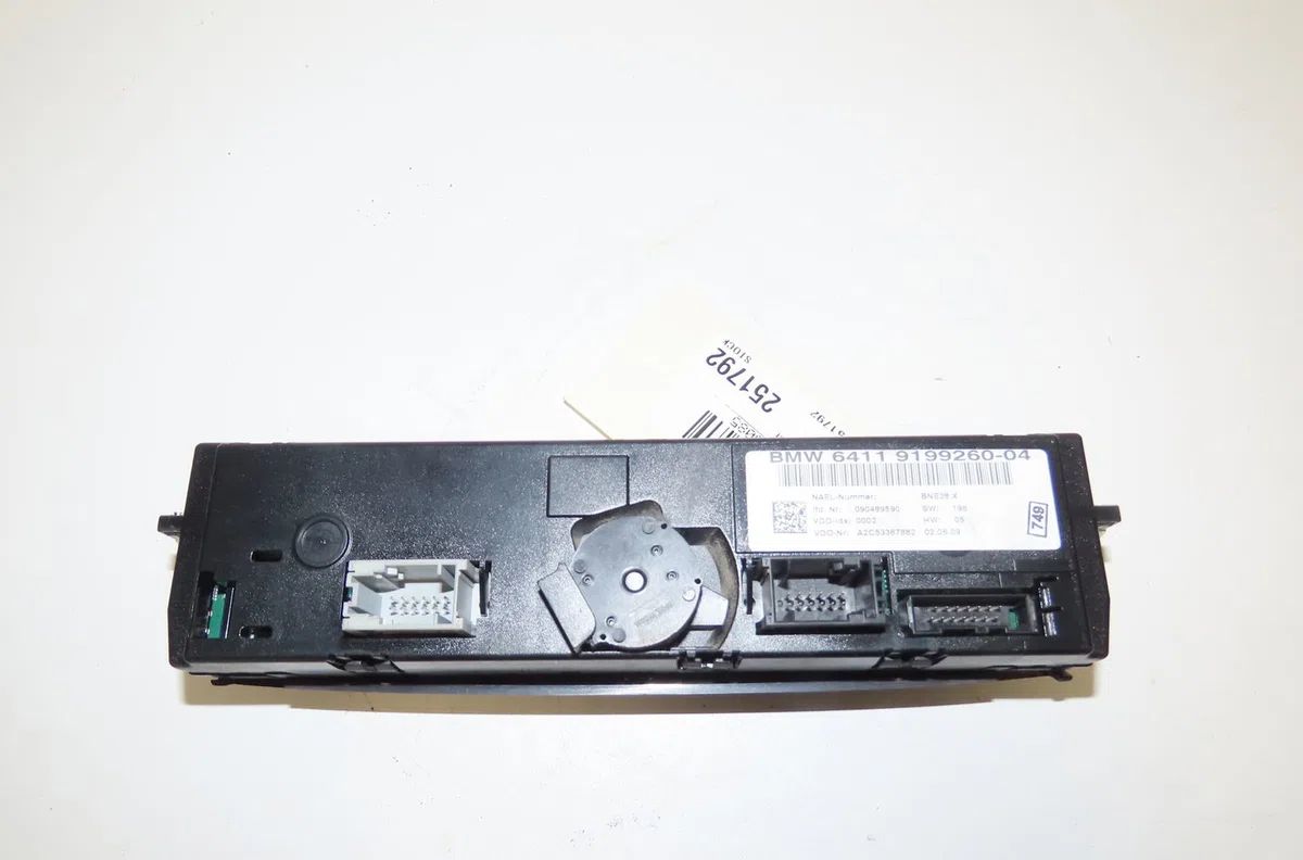 Commande de chauffage Bmw 3 (E90) 320 d (2004-2011) occasion — photo 2