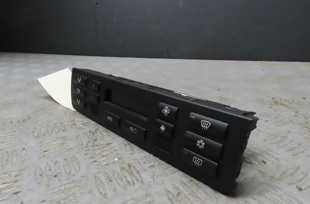 Commande de chauffage BMW SERIE 3 2004 occasion — photo 3