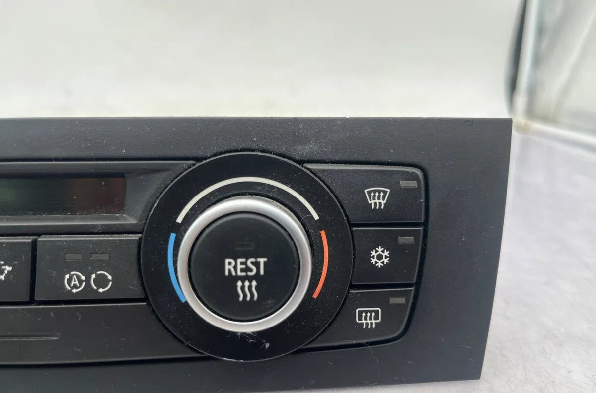 Commande de chauffage BMW X1 E84 PHASE 1 occasion — photo 2