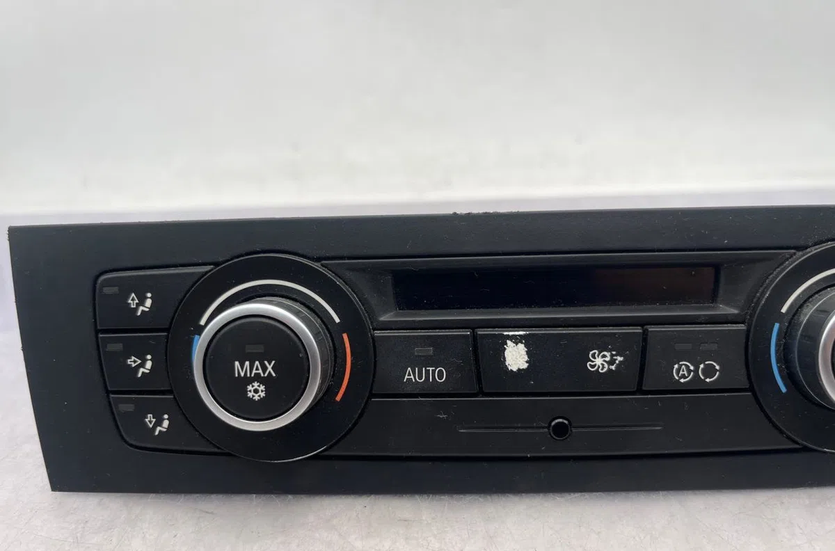 Commande de chauffage BMW X1 E84 PHASE 1 occasion — photo 3