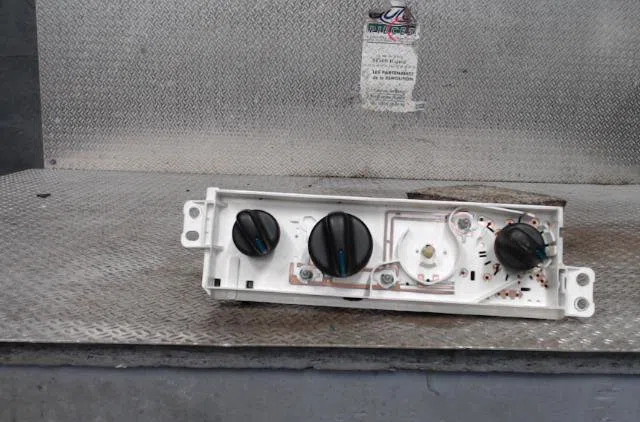 Commande de chauffage CHRYSLER PT CRUISER  PT CRUISER PHASE 1 BREAK occasion