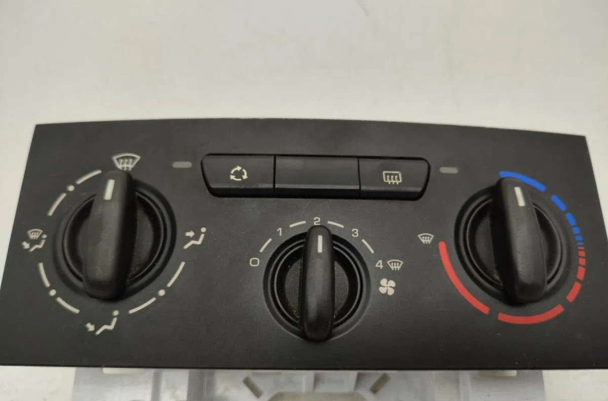 Commande de chauffage CITROEN BERLINGO 2 PHASE 2 occasion — photo 2