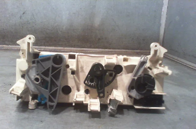 Commande de chauffage CITROEN BERLINGO 2000 occasion — photo 2
