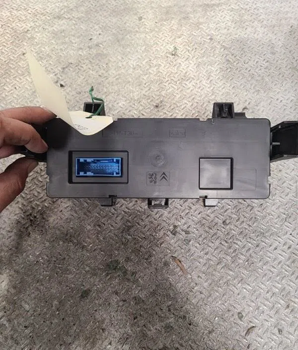 Commande de chauffage CITROEN C2  C2 PHASE 1 occasion — photo 2