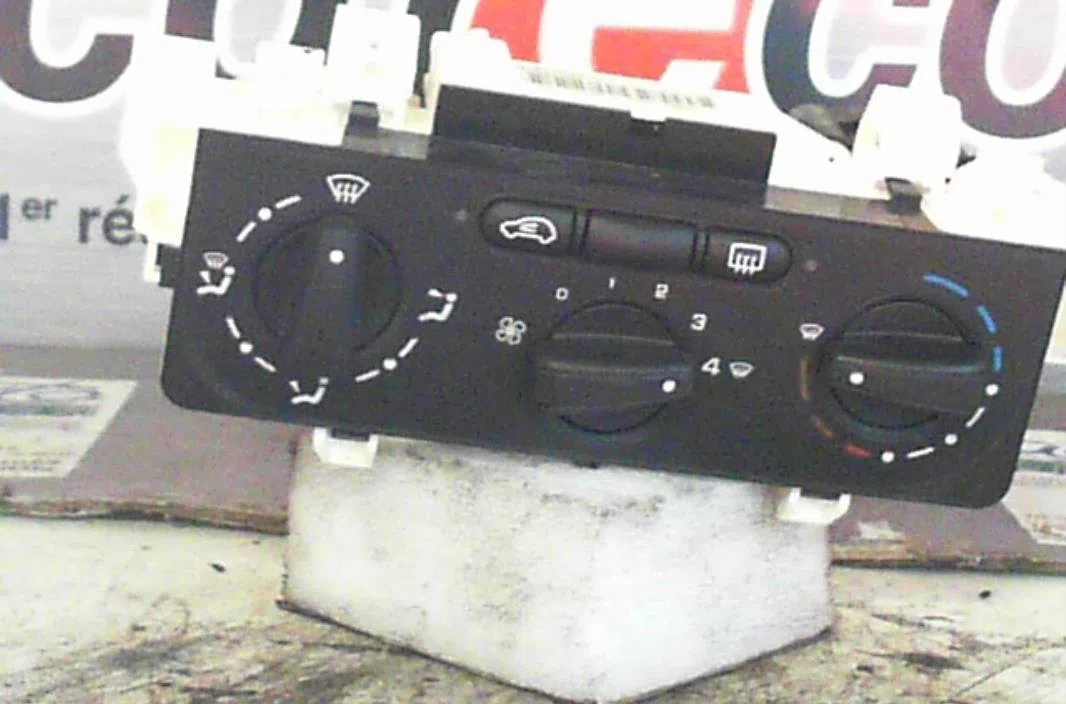 Commande de chauffage Citroen C2 (JM_) 1.4 hdi (2003-2009) 3 portes occasion — photo 2