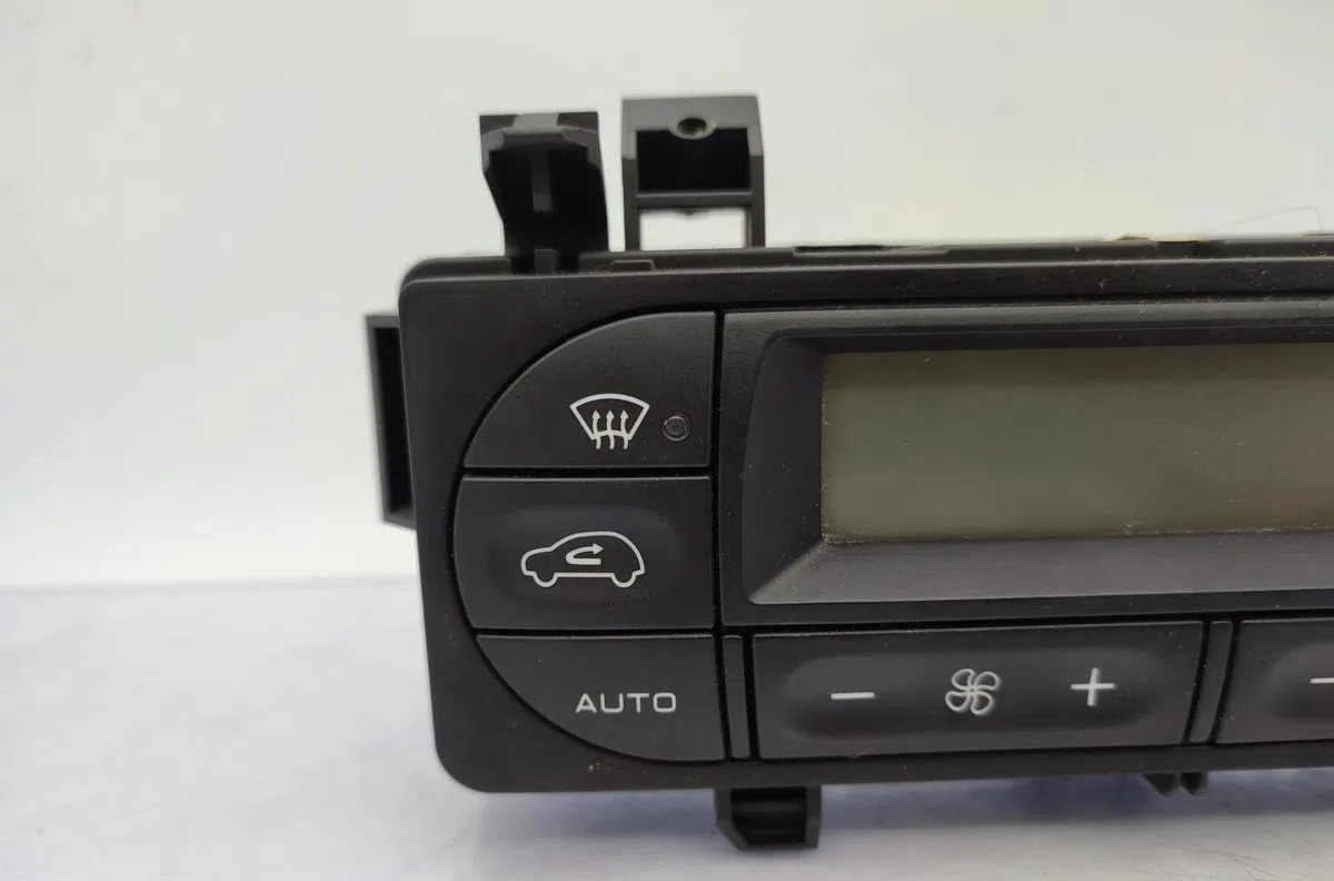 Commande de chauffage CITROEN C3 1 PHASE 1 occasion — photo 2