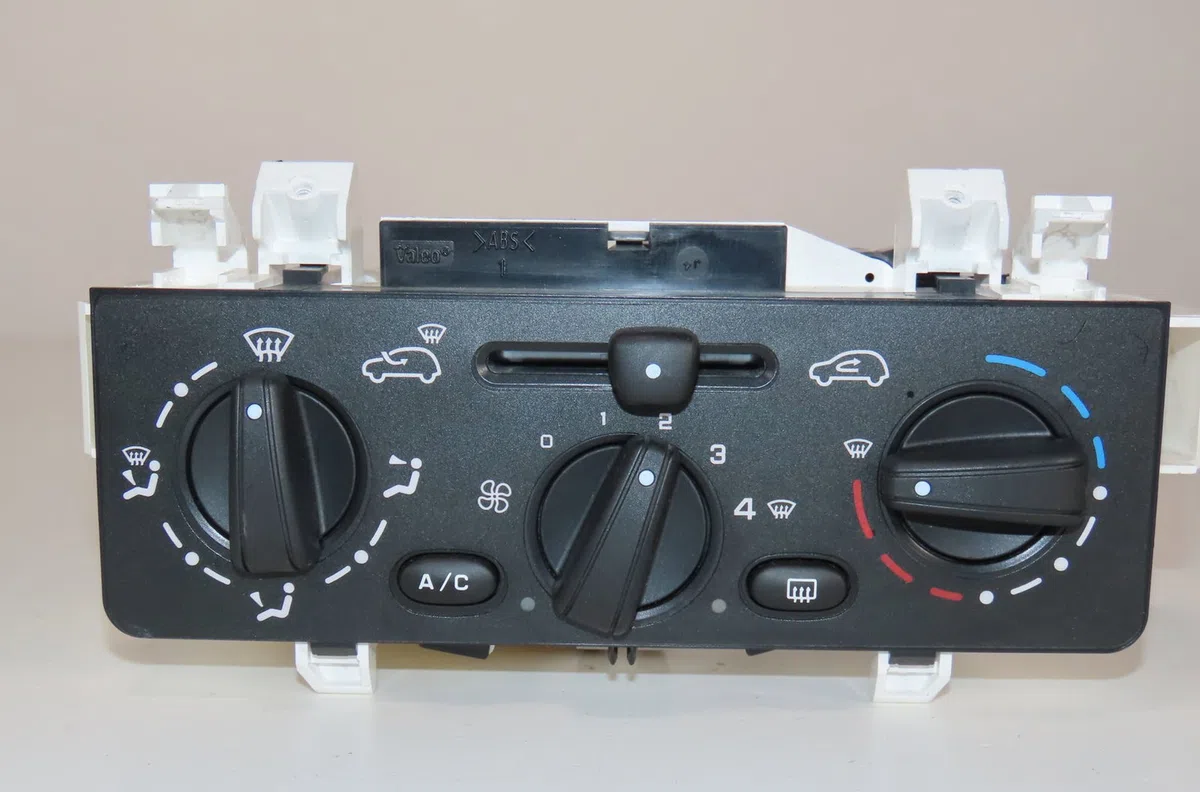 Commande de chauffage Citroen C3 I (FC_, FN_) 1.4 i (2002-2010) 5 portes occasion
