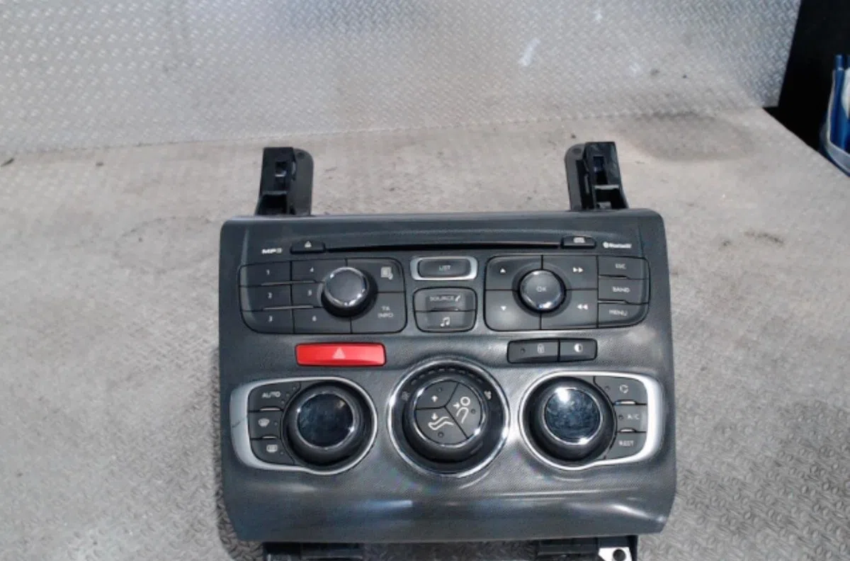 Commande de chauffage CITROEN C4 2  C4 2 PHASE 1 occasion — photo 2