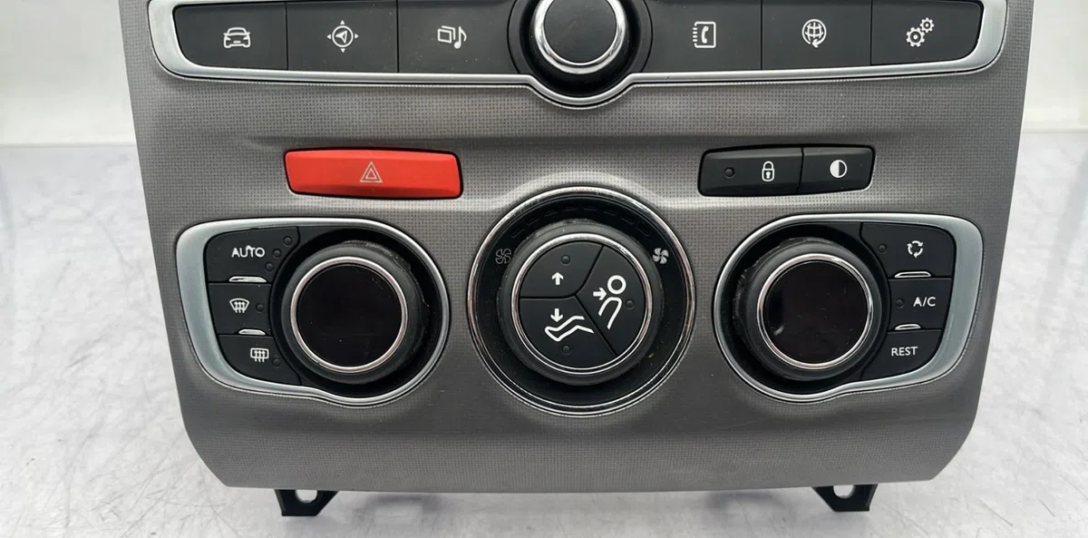 Commande de chauffage CITROEN C4 2 PHASE 2 occasion — photo 4