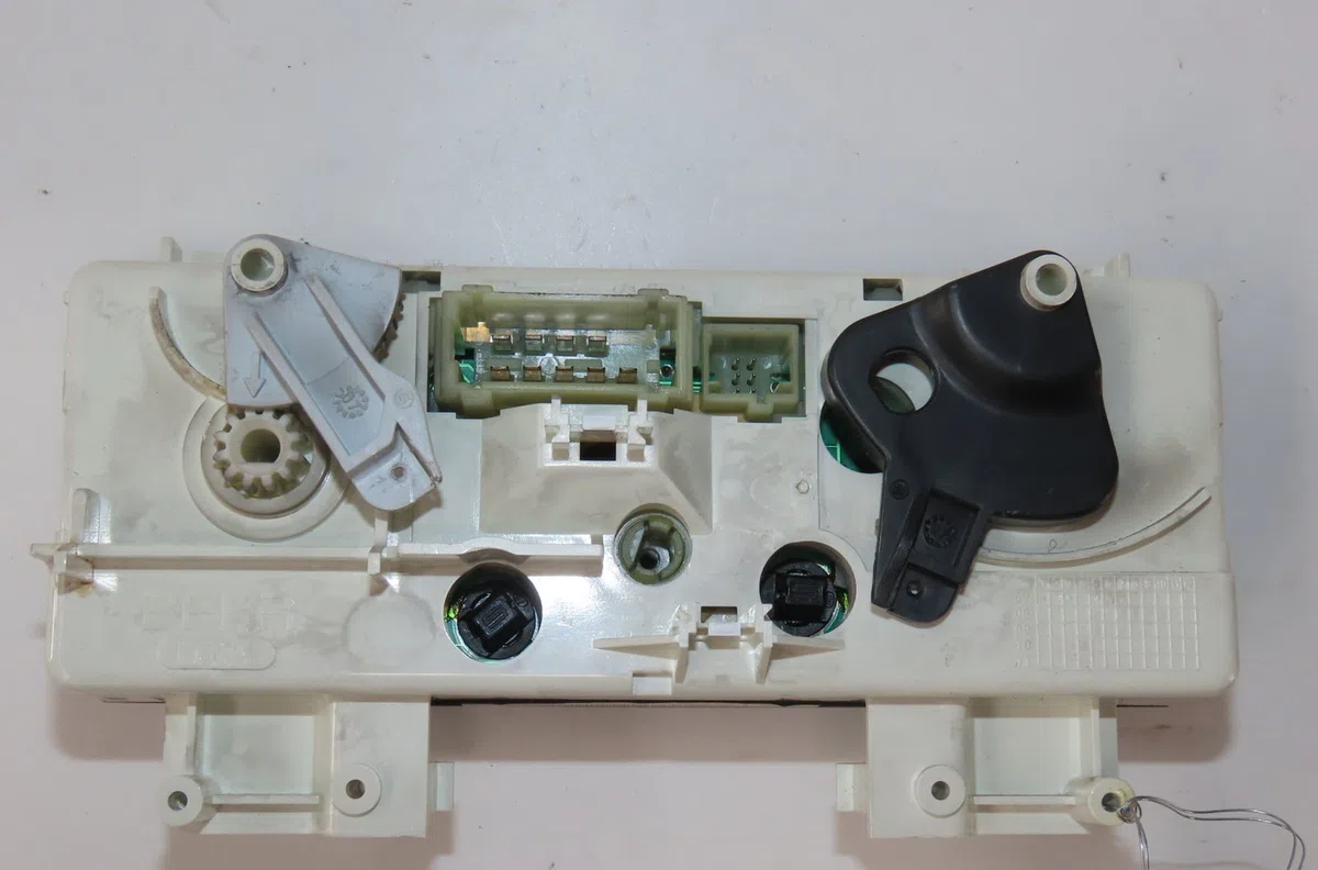 Commande de chauffage Citroen C4 I (LC_) 1.6 hdi (2004-2011) 5 portes occasion — photo 4