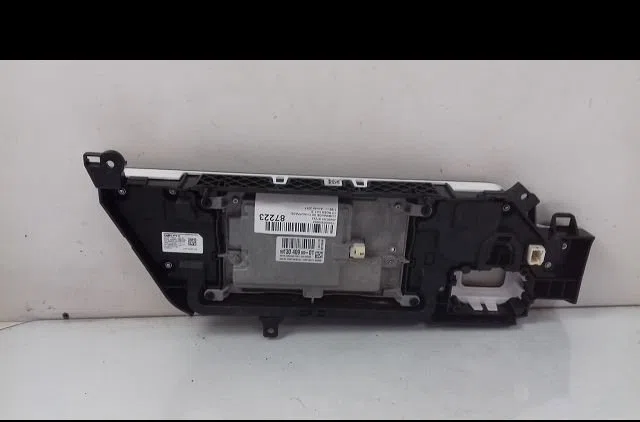 Commande de chauffage Citroën C4 PICASSO II 1.2 thp 130 (2014) occasion — photo 2