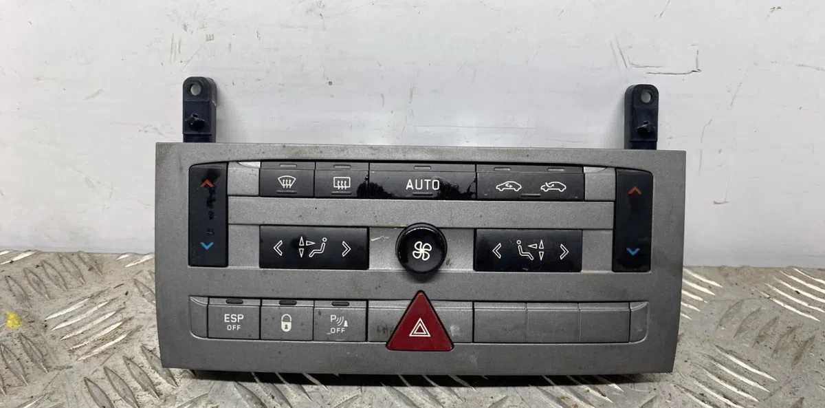Commande de chauffage CITROEN C5 1 PHASE 2 BREAK occasion — photo 2