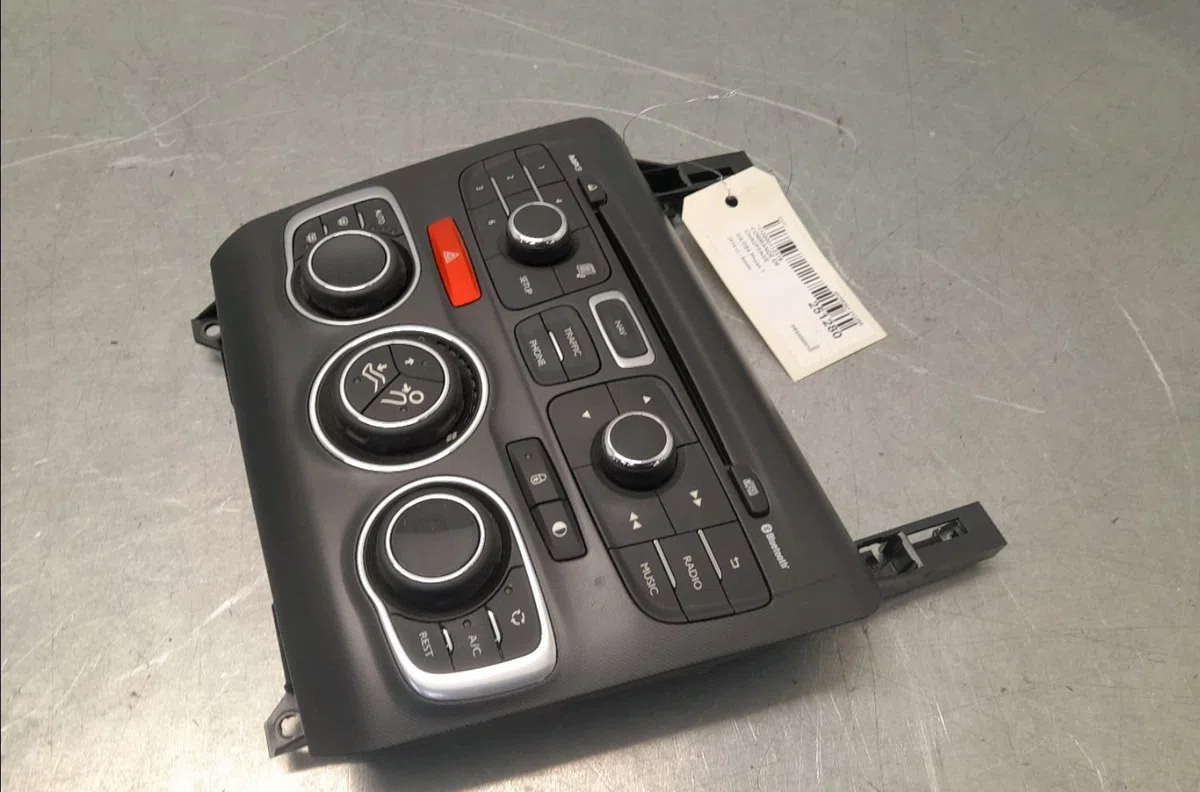 Commande de chauffage Citroen DS4 (NX_) 1.6 hdi 115 (2012-2015) occasion — photo 2