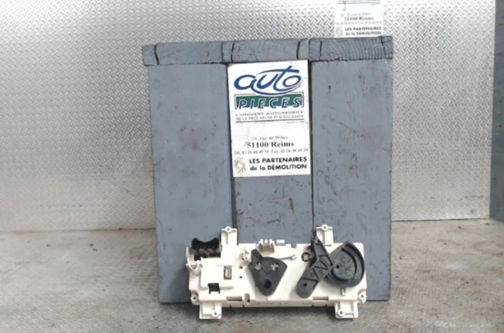 Commande de chauffage Citroen XSARA Coupé (N0) 1.4 i (1998-2005) 3 portes occasion