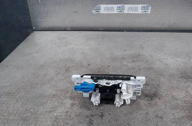 Commande de chauffage DACIA DUSTER 1  DUSTER 1 PHASE 2 occasion — photo 2