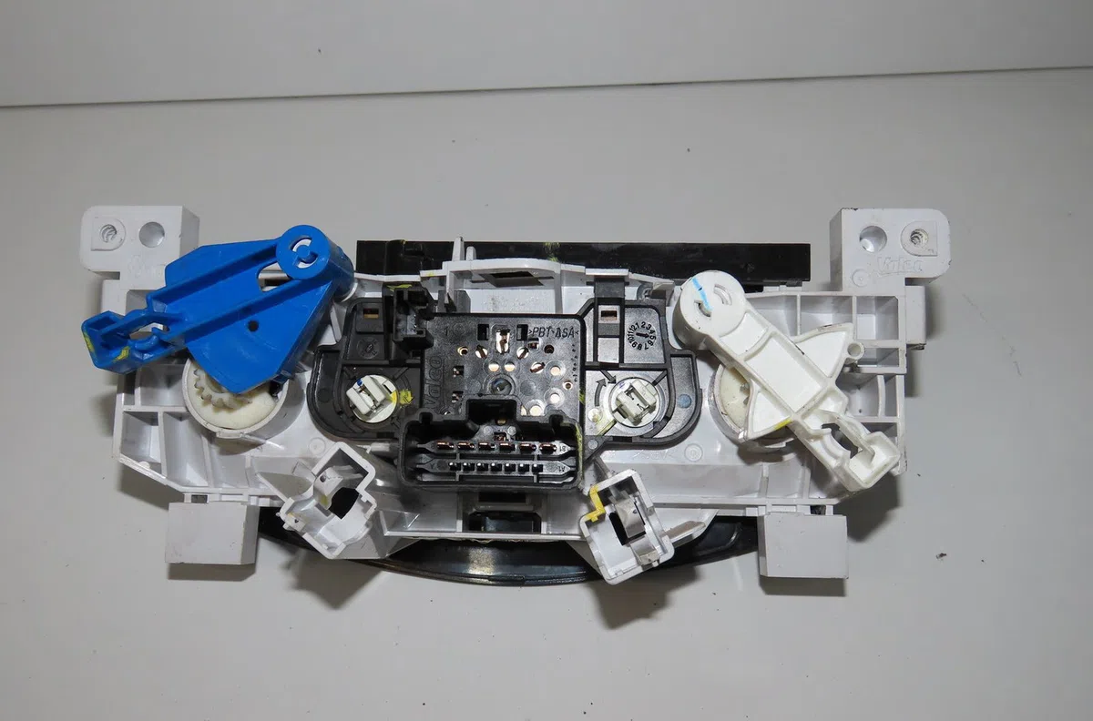Commande de chauffage Dacia DUSTER (HS_) 1.5 dci (2010-2018) occasion — photo 2