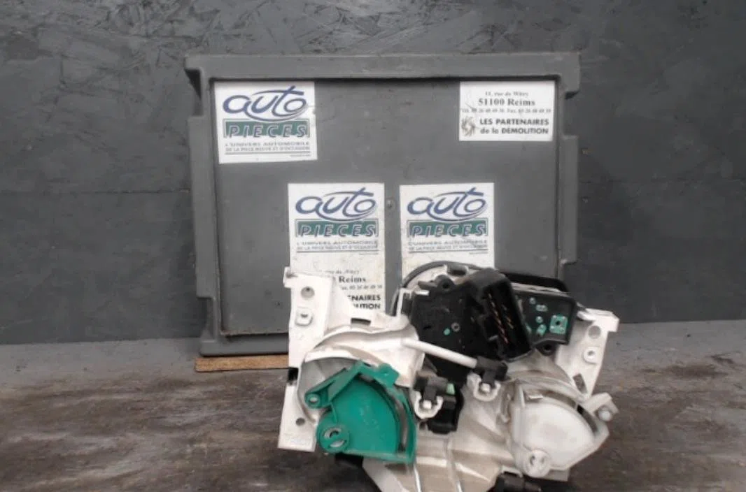 Commande de chauffage Dacia LOGAN (LS_) 1.4 (lsoa, lsoc, lsoe, lsog) (2004) occasion