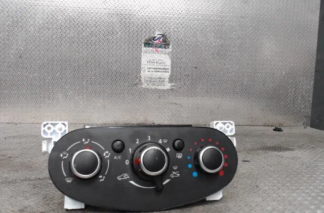 Commande de chauffage DACIA SANDERO 2  SANDERO 2 PHASE 2 occasion — photo 2
