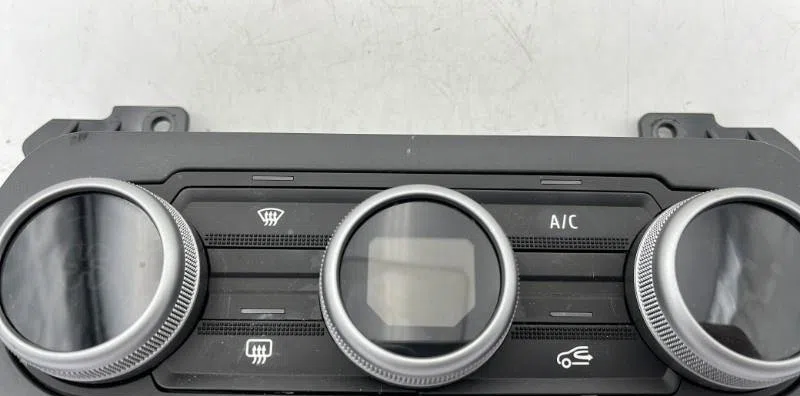 Commande de chauffage DACIA SANDERO 3 STEPWAY occasion — photo 4
