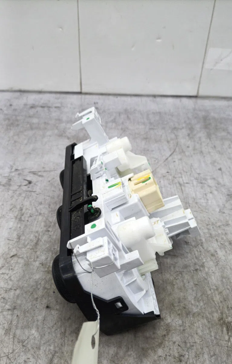 Commande de chauffage DACIA SANDERO 3 STEPWAY occasion — photo 2