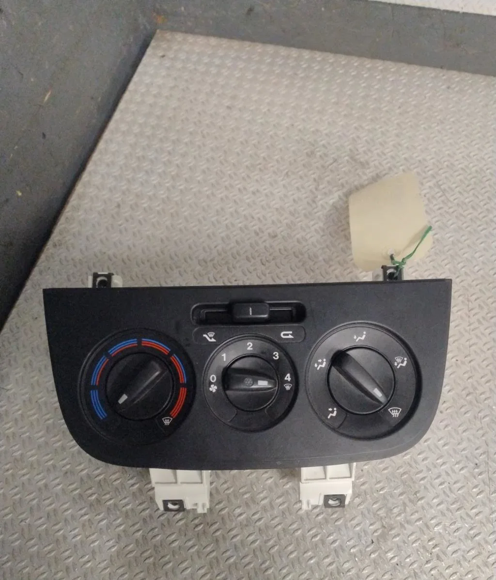 Commande de chauffage FIAT FIORINO 3 FIORINO 3 PHASE 2 occasion