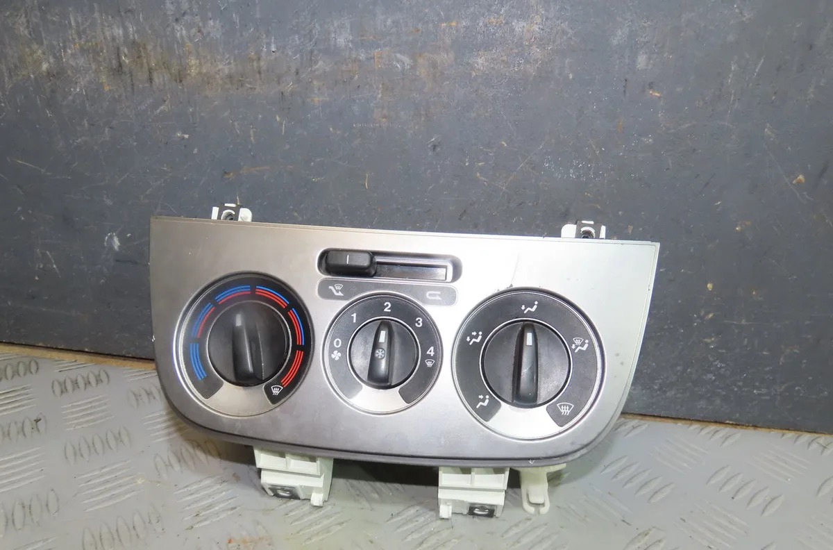 Commande de chauffage Fiat FIORINO Monospace (225_) 1.3 jtd multijet (225bxb1a, 225bxb11) (2007) occasion