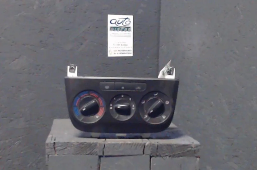 Commande de chauffage Fiat GRANDE PUNTO (199_) 1.3 d multijet (199.axd11, 199.axd1a, 199.axd1b,... (2005-2010) 5 portes occasion