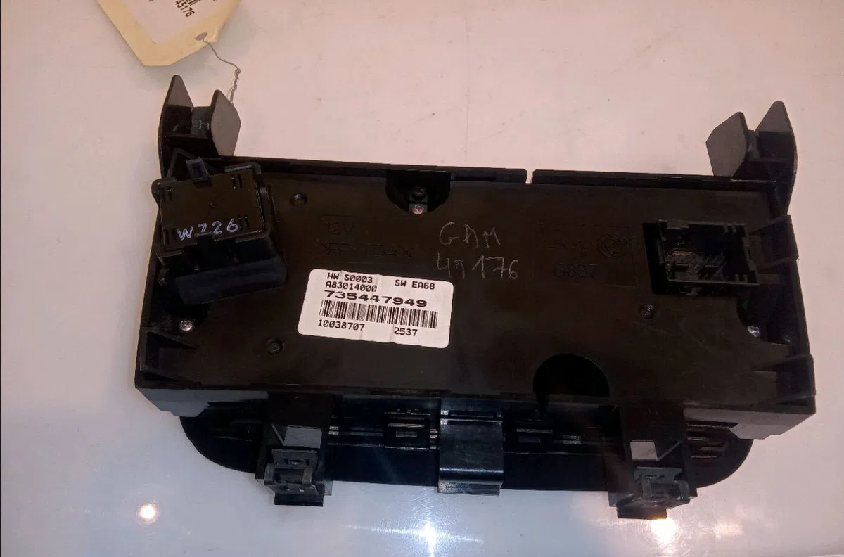 Commande de chauffage Fiat GRANDE PUNTO (199_) 1.3 d multijet (199.axd11, 199.axd1a, 199.axd1b,... (2005-2010) 5 portes occasion — photo 2